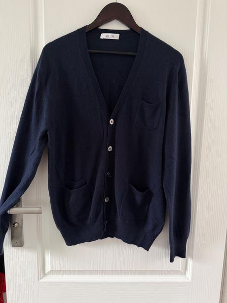 Kašmírový kardigan allude v námorníckej farbe, l
