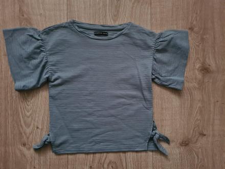 Tricko, reserved,128