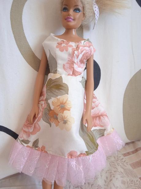 Šaty pre babiku barbie,