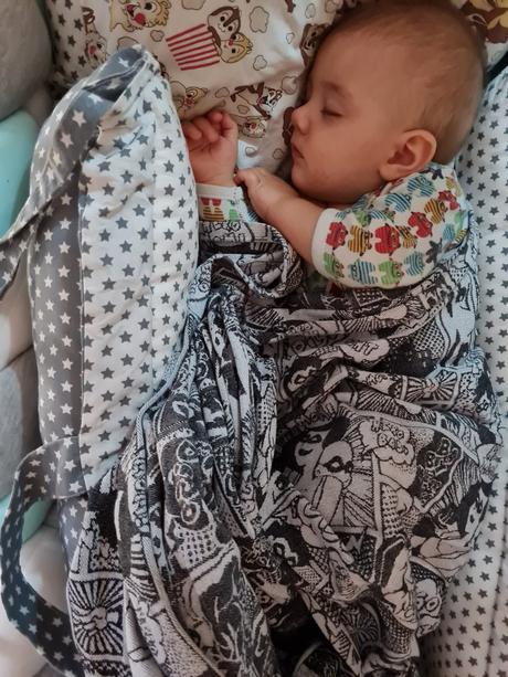 Luluna slings hero ultramono, luluna