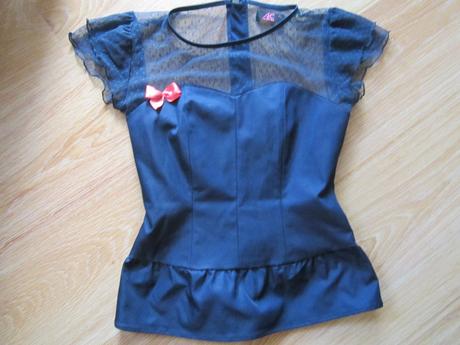 Dámska blúzka--xs, xs