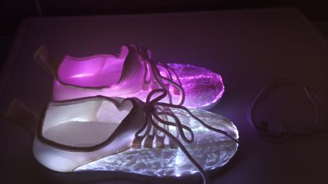 Svietiace tenisky 36 s nabijacim kablikom, pepperts,36