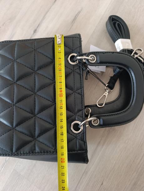 Pekná "tote" kabelka, sinsay