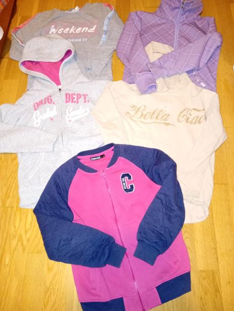 Balík mikina 140/146, 140