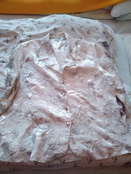 Blúzka, sako s kvetmi, 46