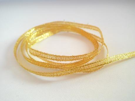 Brokátová stuha 3 mm zlatá,