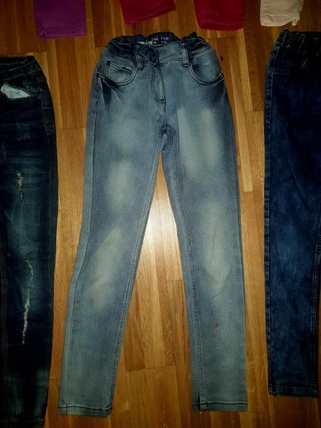 Zánovné rifle pre dievča od veľkosti 128 -140,ks2e, takko,134