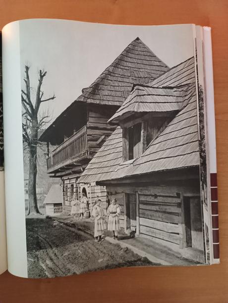 Drevené stavby na slovensku (1971),