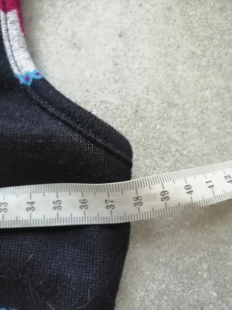 Wednesday origin.šaty,vs,elast.úplet,od 12r.,vlna, s