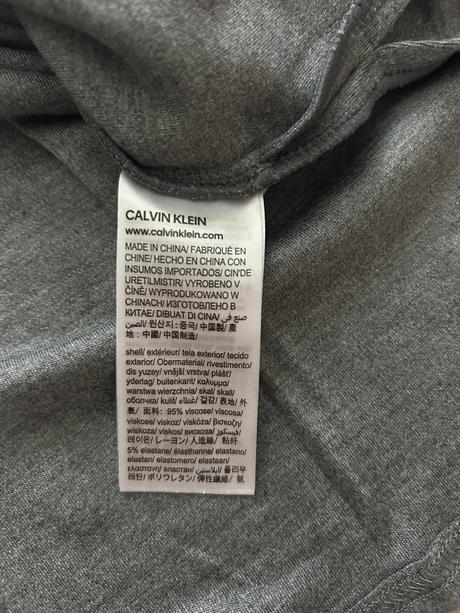 Kvalitné dlhšie tričko calvin klein, pc 46 eur, calvin klein,l
