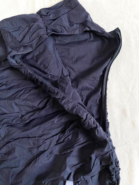 Šaty na jedno rameno  rina scimento, s