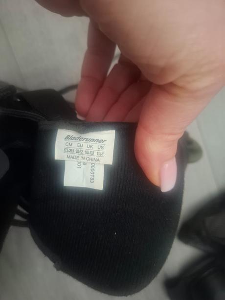 Decke kolieskove korcule aj s chranicmi, bladerunner,28