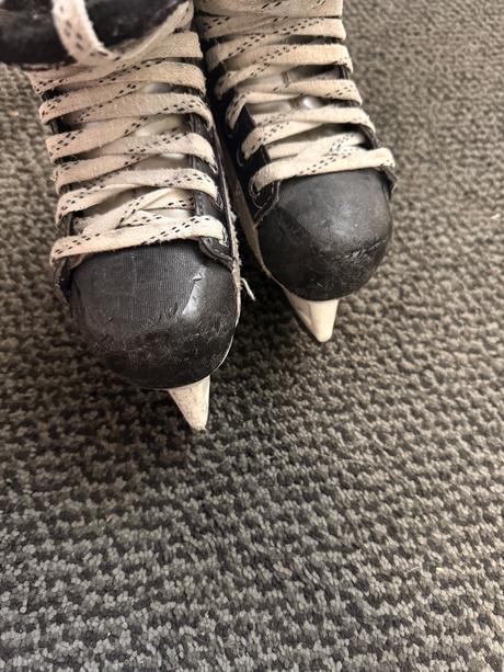 Bauer vapor hokejové korcule, bauer,33