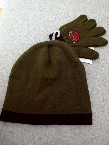 Čiapka + rukavice, takko