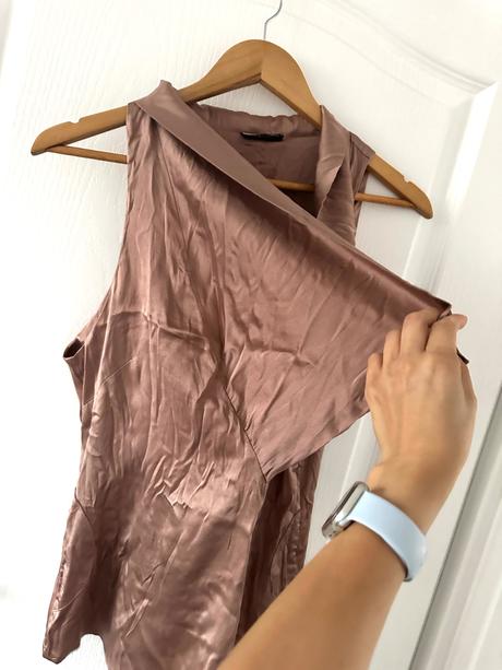 Elegantný hodvábny top s nariaseným golierom, m