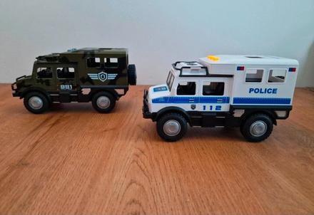 2 x autíčko na baterky, 