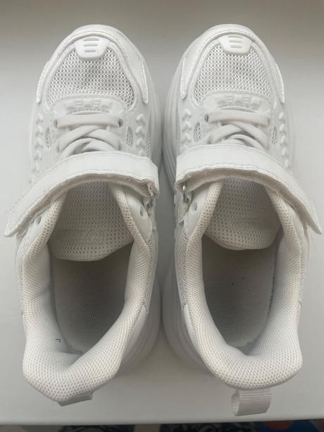 Bielučké tenisky, deichmann,31