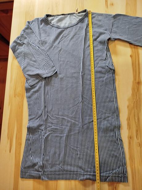 Nočná košeľa, 122