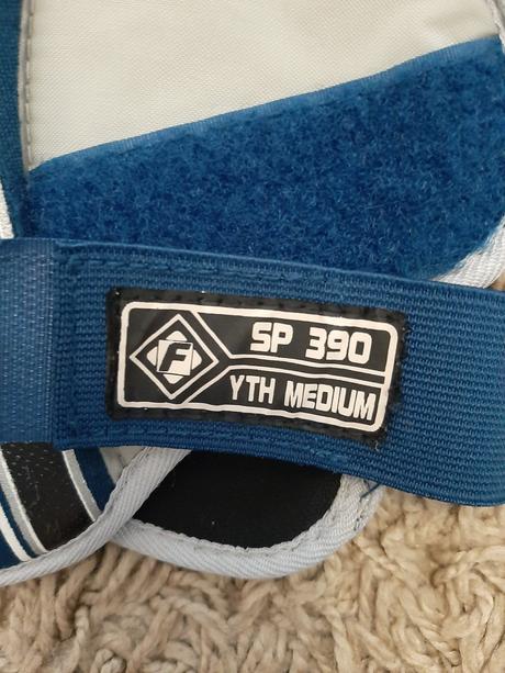 Detská hráčska hokejová vesta yth veľ.m, franklin,m