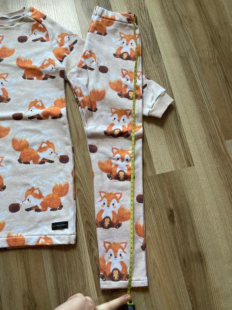 Mikinosaty + zadarmo leginy, 122