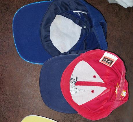 Šiltovky, disney,122