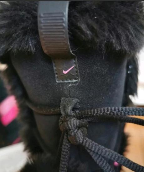 Štýlové semišové čižmičky nike, veľkosť 37,5, nike,37