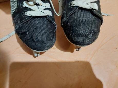 Korčule na ľad, 35