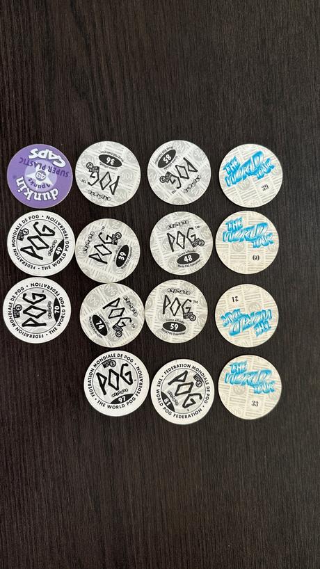 Vintage 90s pogs - wpf + dunkin super plastic, 