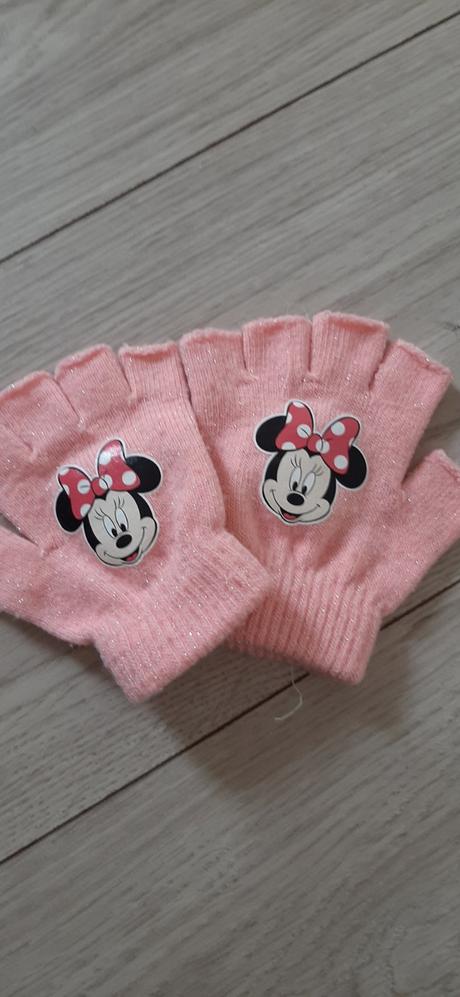 Dievcenske rukavice cca na 5_7r, c&a,122