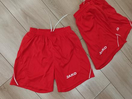 Športové kraťasy, 128