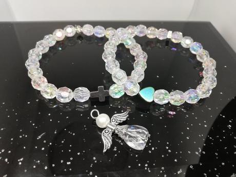 Handmade náramky, kľúčenky, talizman do auta, 