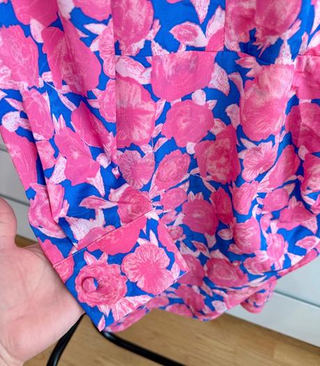 Luxusné kvetinové šaty crās modro-ružové, 36