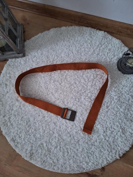 Opasok 105cm darujem, 