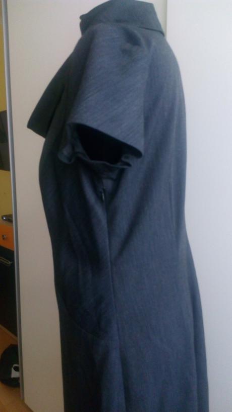 Koktejlové šaty s golierom, s.oliver,42