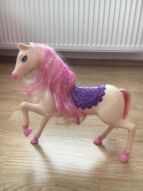 Kôň barbie, 
