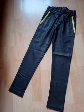 Koženkové gate 110/116, 116