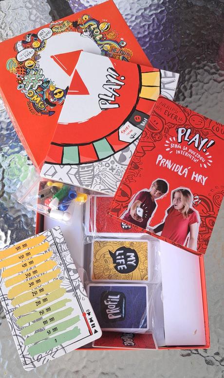 Hra play. staň sa hviezdou internetu, 