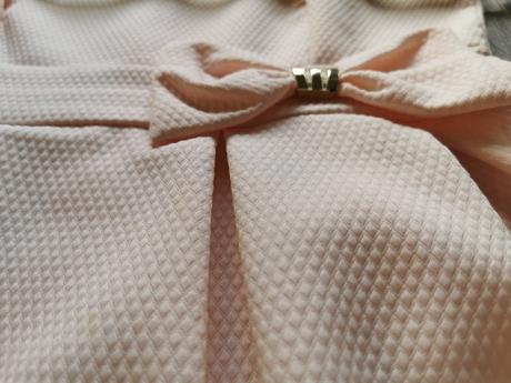 Spoločenské šaty, m