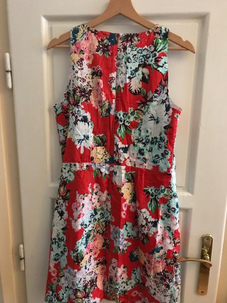 Krasne saty, camaieu,38