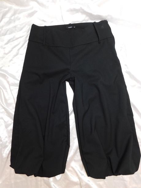 Kvalitne štylove 3/4 nohavice, 38