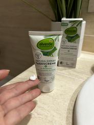 alverde NATURKOSMETIK Denný pleťový krém Natural Expert , 50 ml