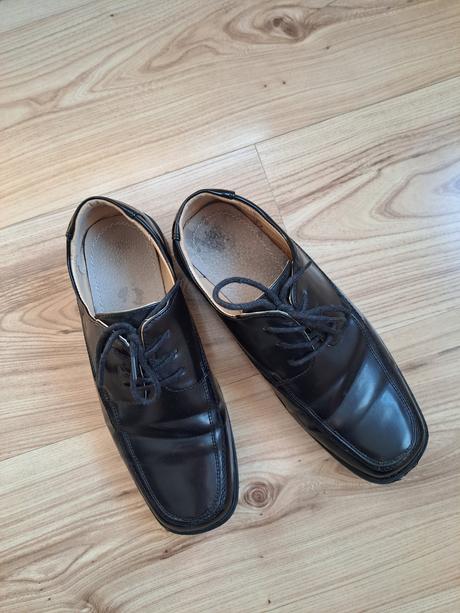 Spoločenské topánky, 36