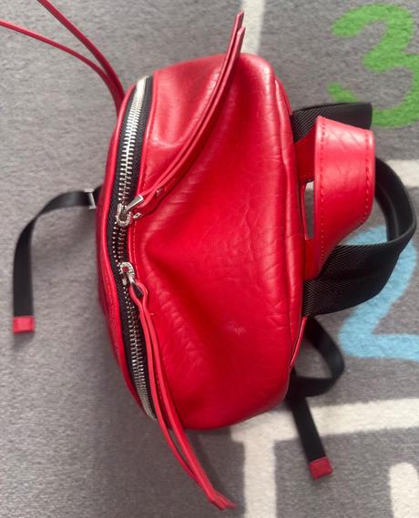 Batoh desigual červený top stav, desigual