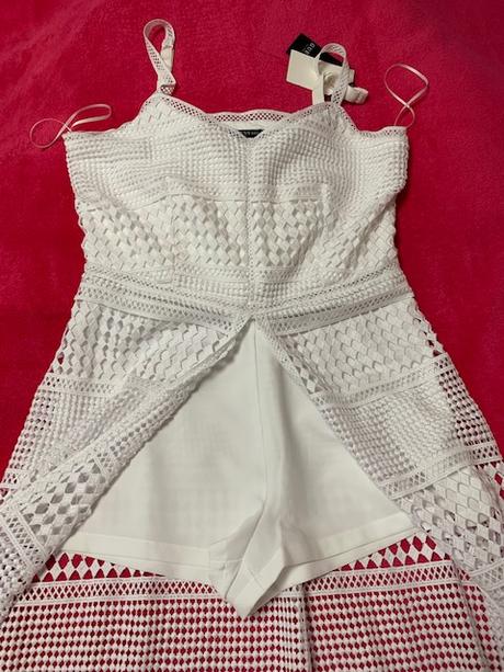 Overal s kraťasmi a dlhou háčkovanou sukňou guess, guess,l