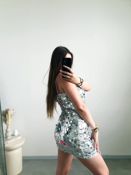 Flitrované šaty m, m