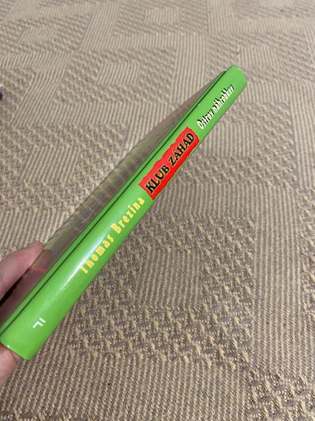 Klub záhad ostrov náhrobkov thomas c. brezina,