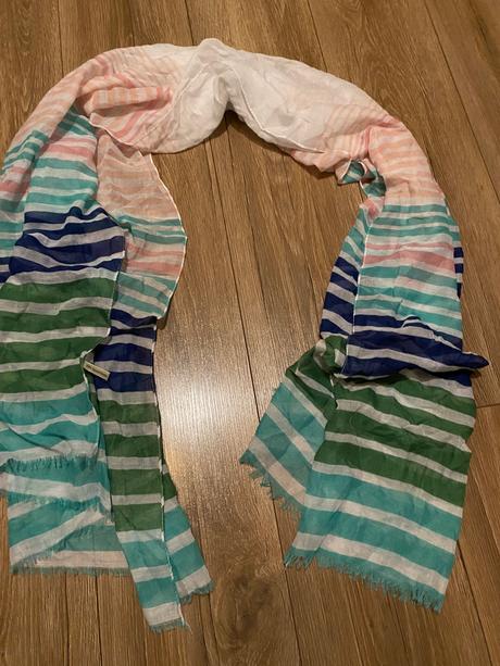 Zelenoruzova šatka, 