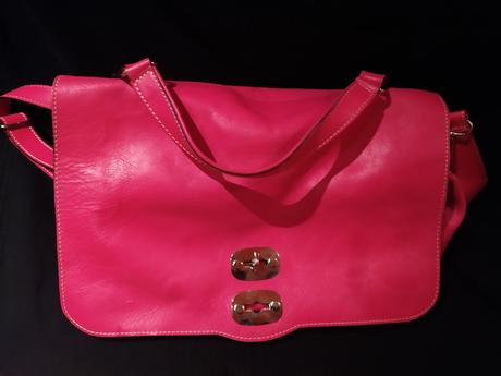 Pink kožená kabela, 