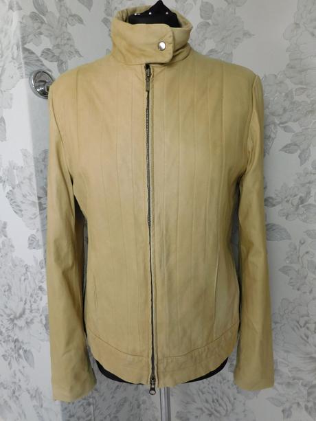 Kvalitna damska kožena bunda, 38