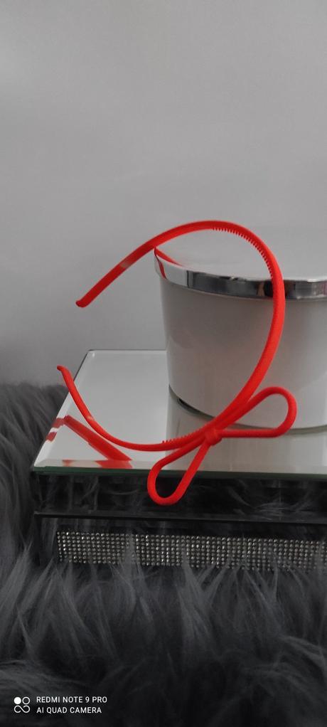 Čelenky - rôzne farby, druhy,